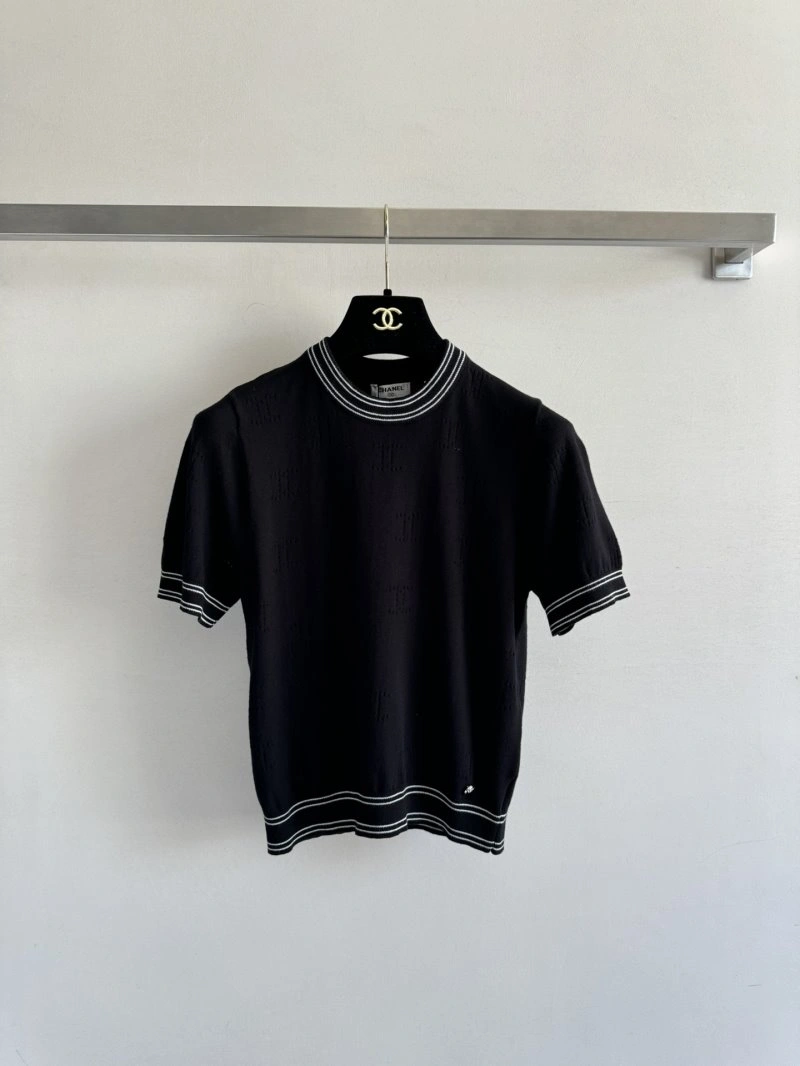 UrbanChic Chanel T-Shirts 107896
