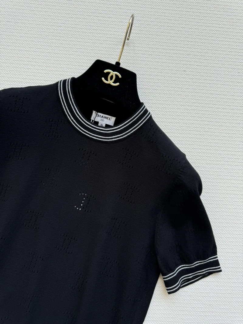 UrbanChic Chanel T-Shirts 107896