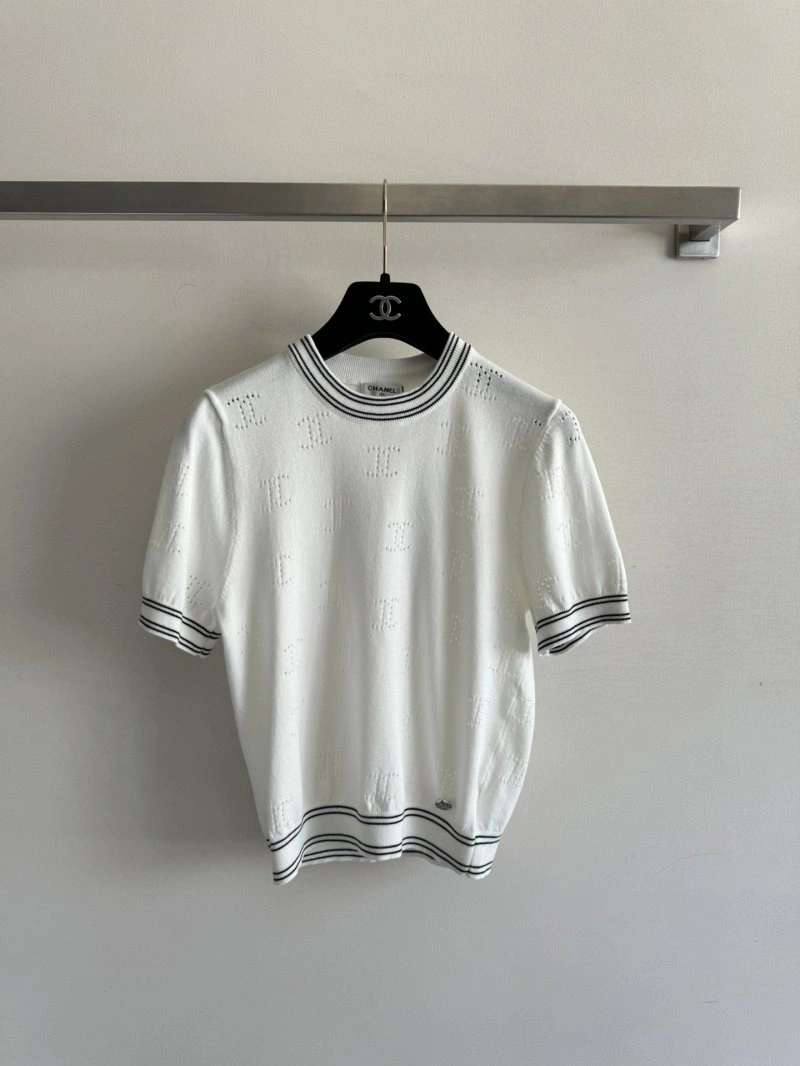 Chanel T-Shirts Original 107895