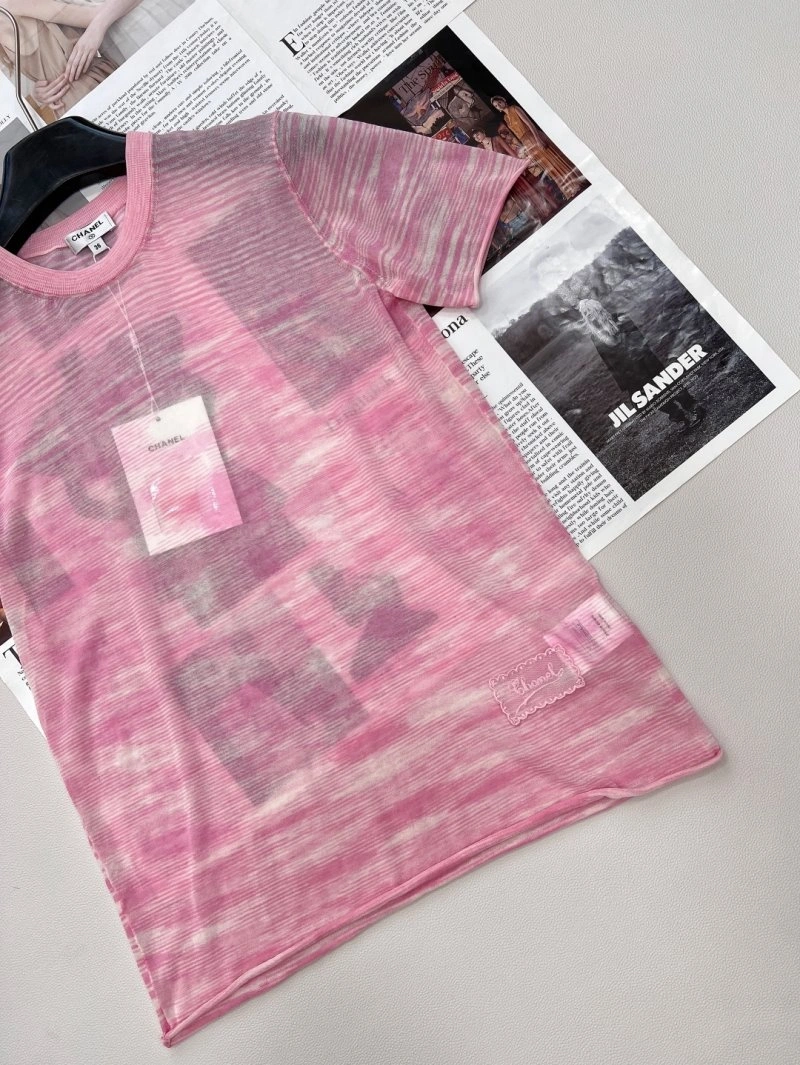 Neat Chanel T-Shirts 107917