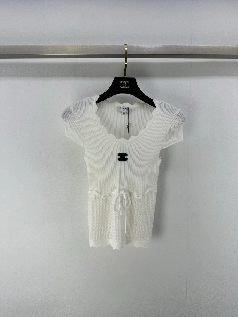 Chanel T-Shirts Durable 107911