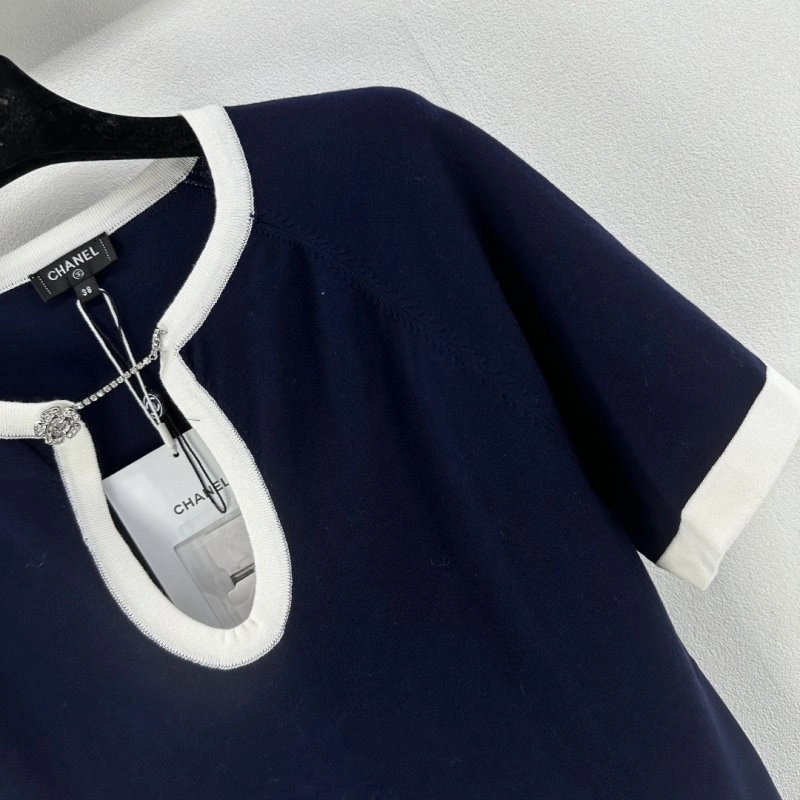 Comfortable Chanel T-Shirts 107910