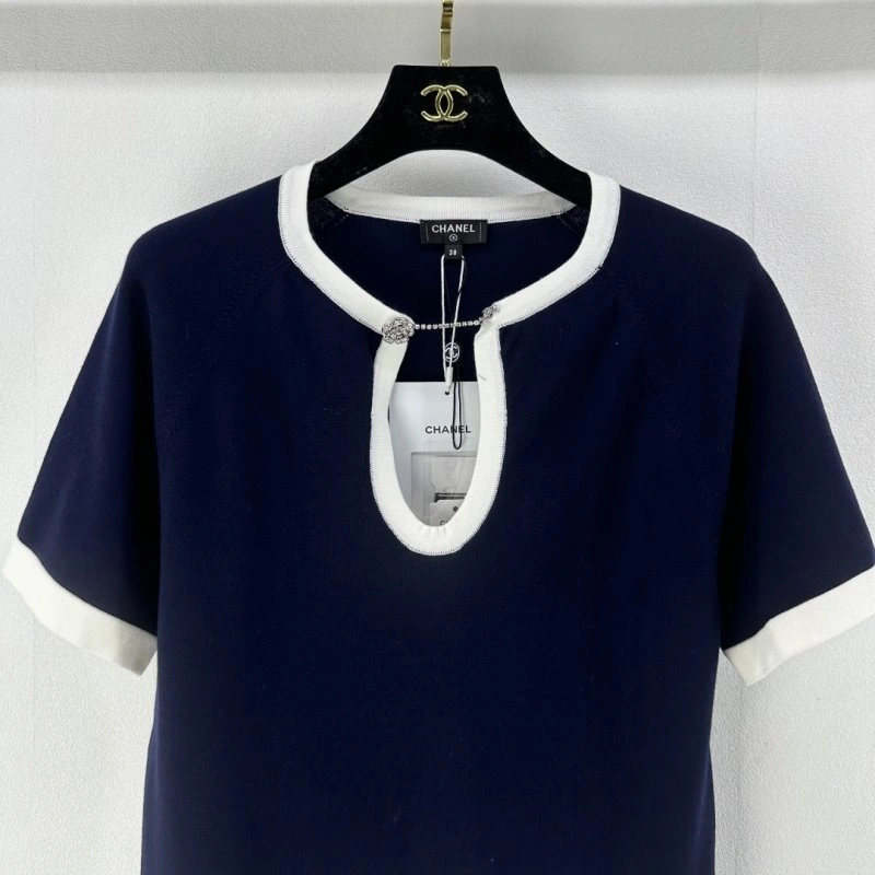 Comfortable Chanel T-Shirts 107910