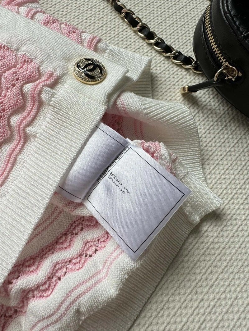Modern Chanel T-Shirts 107885