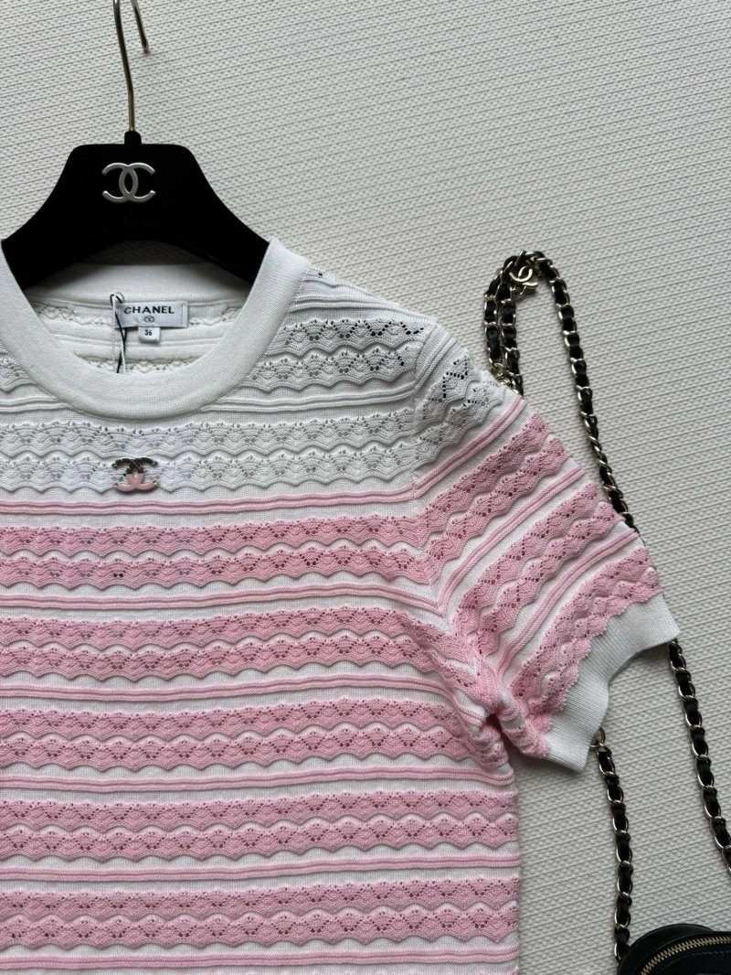 Contemporary Chanel T-Shirts 107884