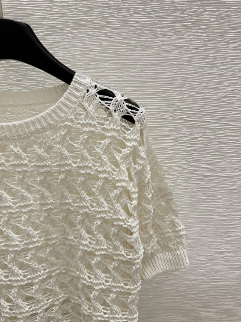 EyeCatching Chanel T-Shirts 107882