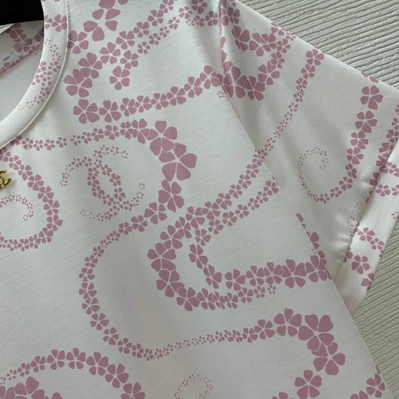 Chanel T-Shirts EasyMatch 107880