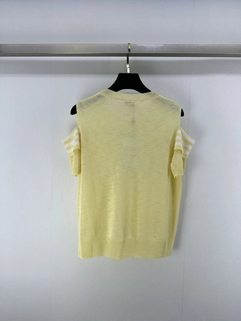 Reliable Chanel T-Shirts 107881