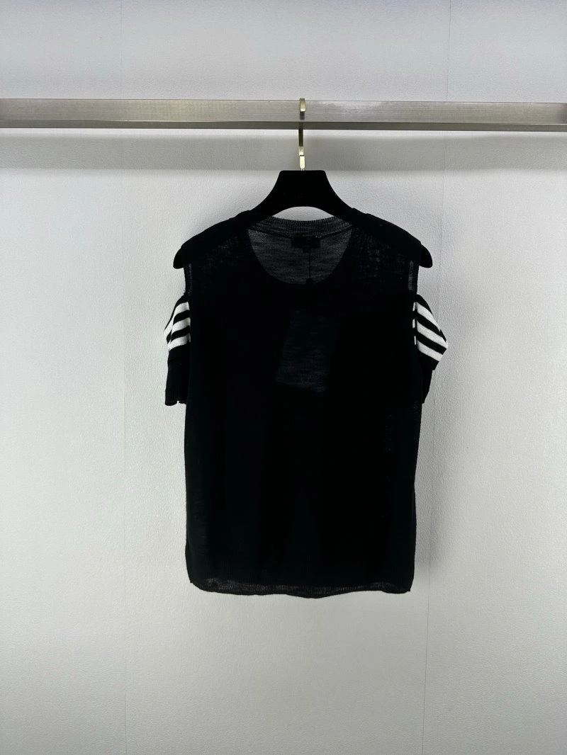Contemporary Chanel T-Shirts 107879