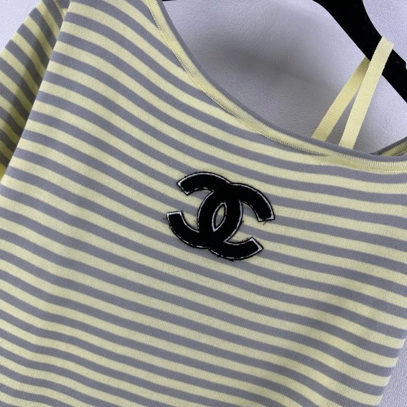 Chanel T-Shirts Sporty 107850