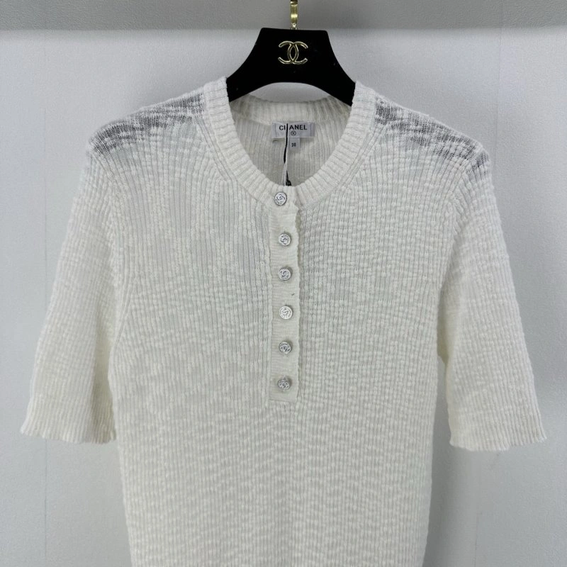 Chanel T-Shirts Sophisticated 107866