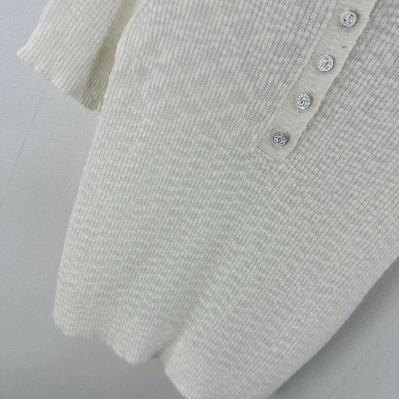 Chanel T-Shirts Sophisticated 107866