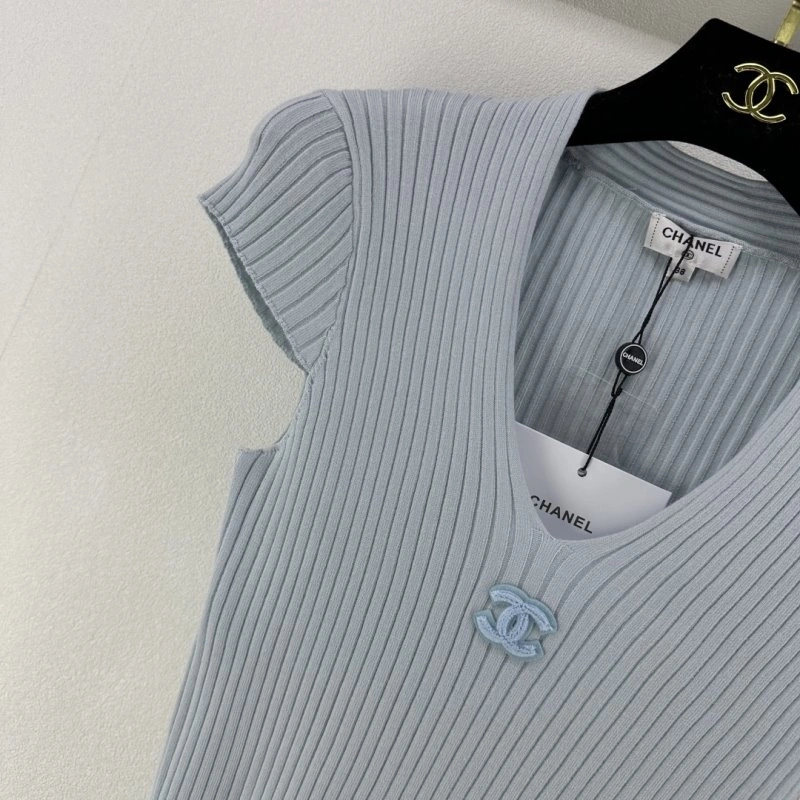 Breathable Chanel T-Shirts 107863