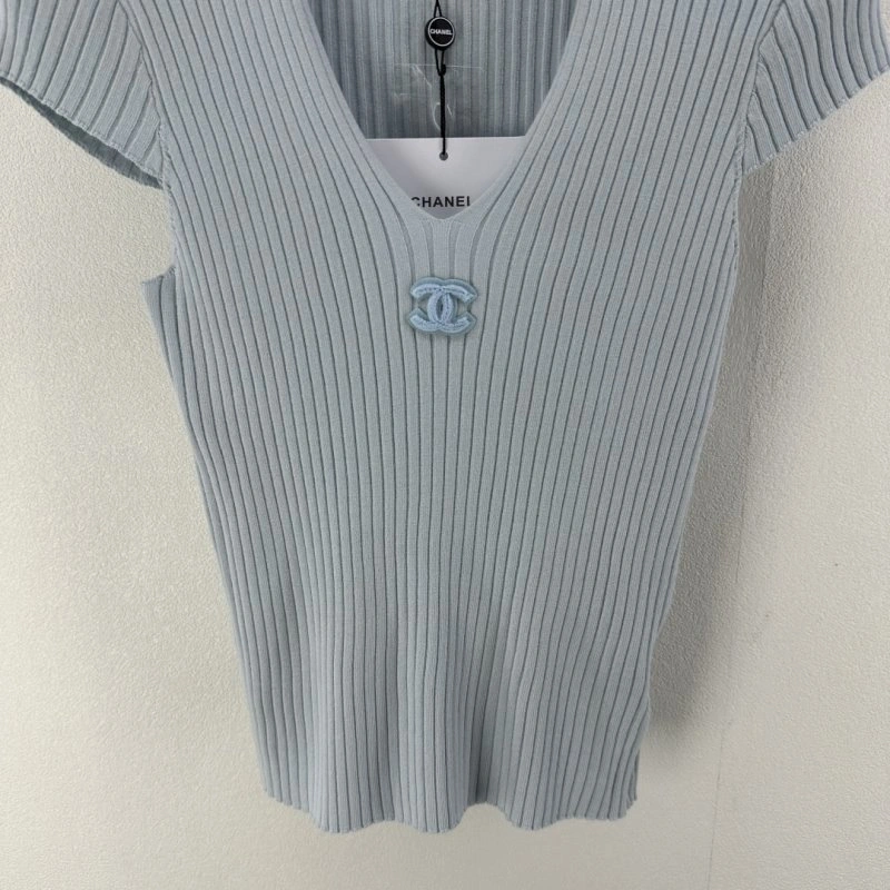 Breathable Chanel T-Shirts 107863