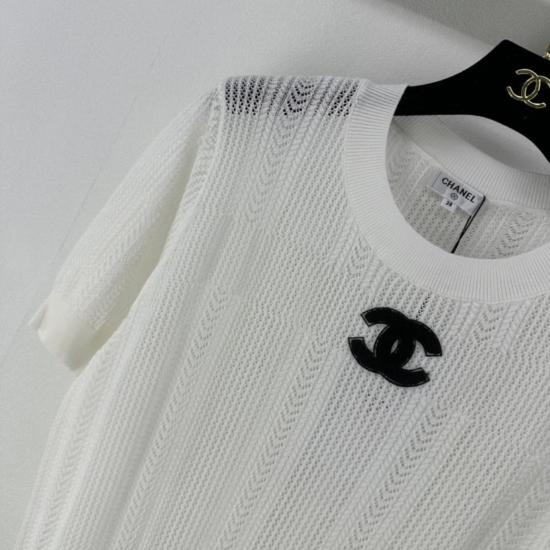 Vibrant Chanel T-Shirts 107859