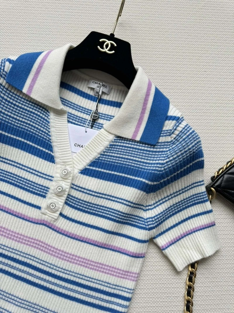 Effortless Chanel T-Shirts 107845