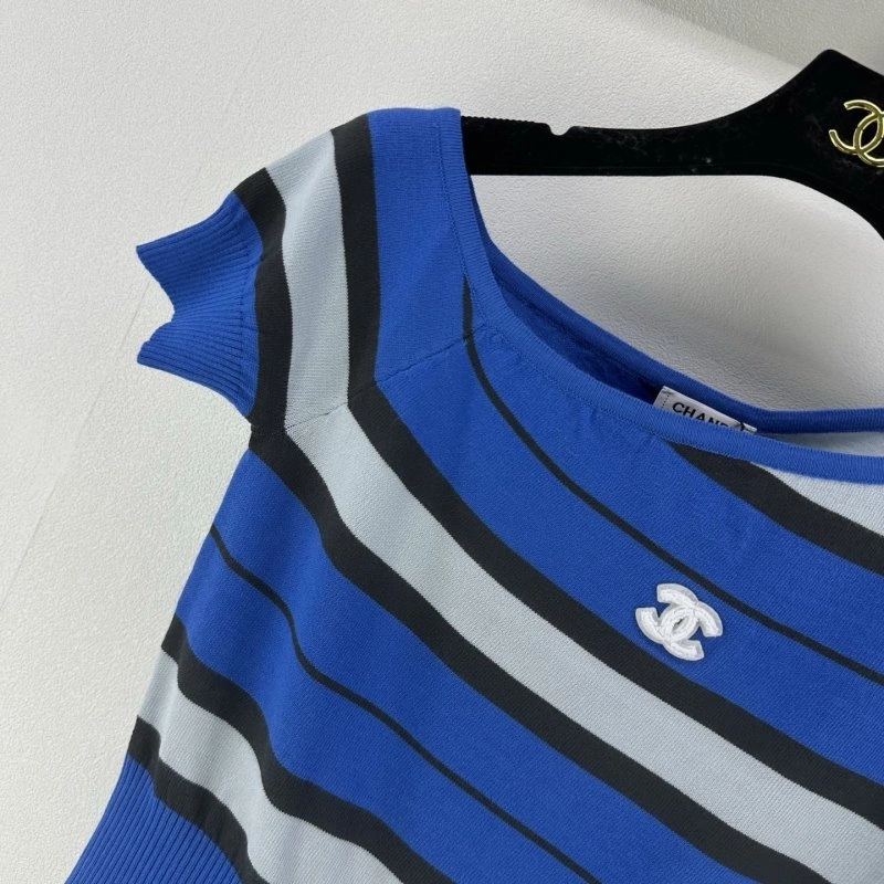 Premium Chanel T-Shirts 107840
