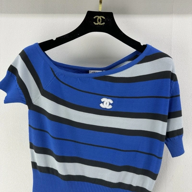 Premium Chanel T-Shirts 107840
