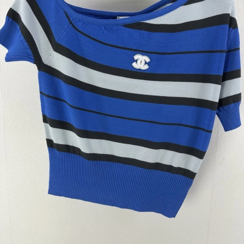Premium Chanel T-Shirts 107840