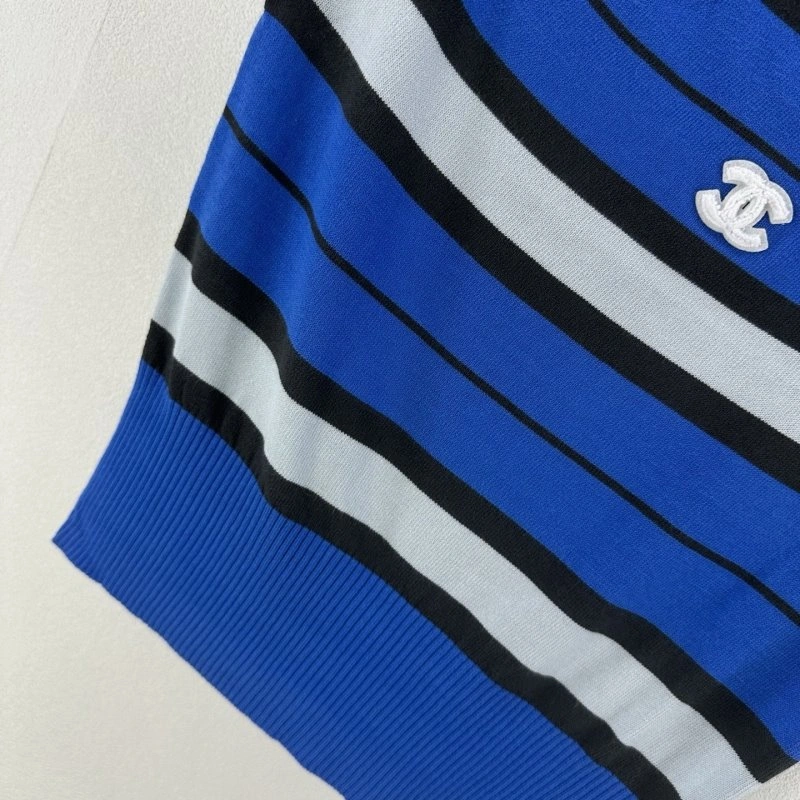 Premium Chanel T-Shirts 107840