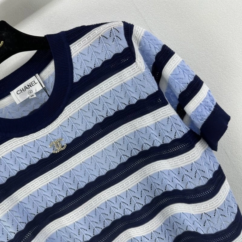 Youthful Chanel T-Shirts 107839