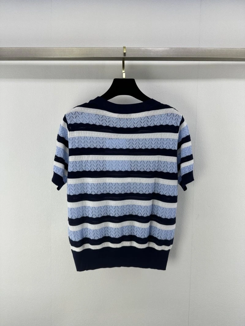 Youthful Chanel T-Shirts 107839