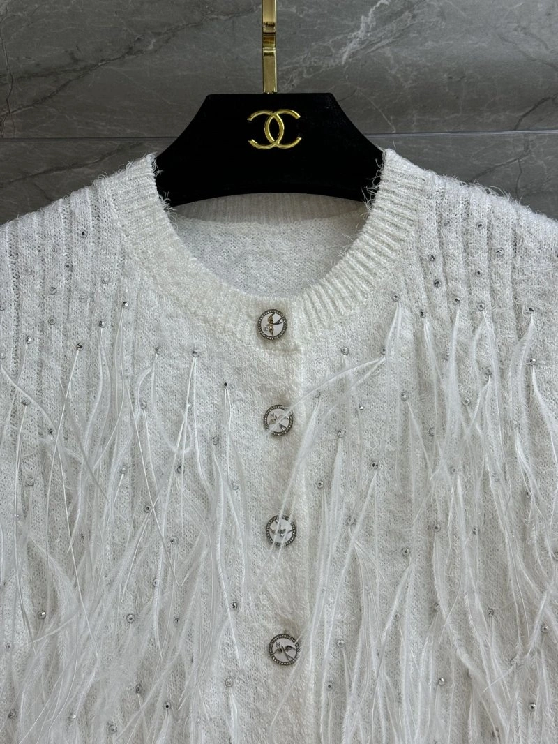 Attractive Chanel T-Shirts 107837