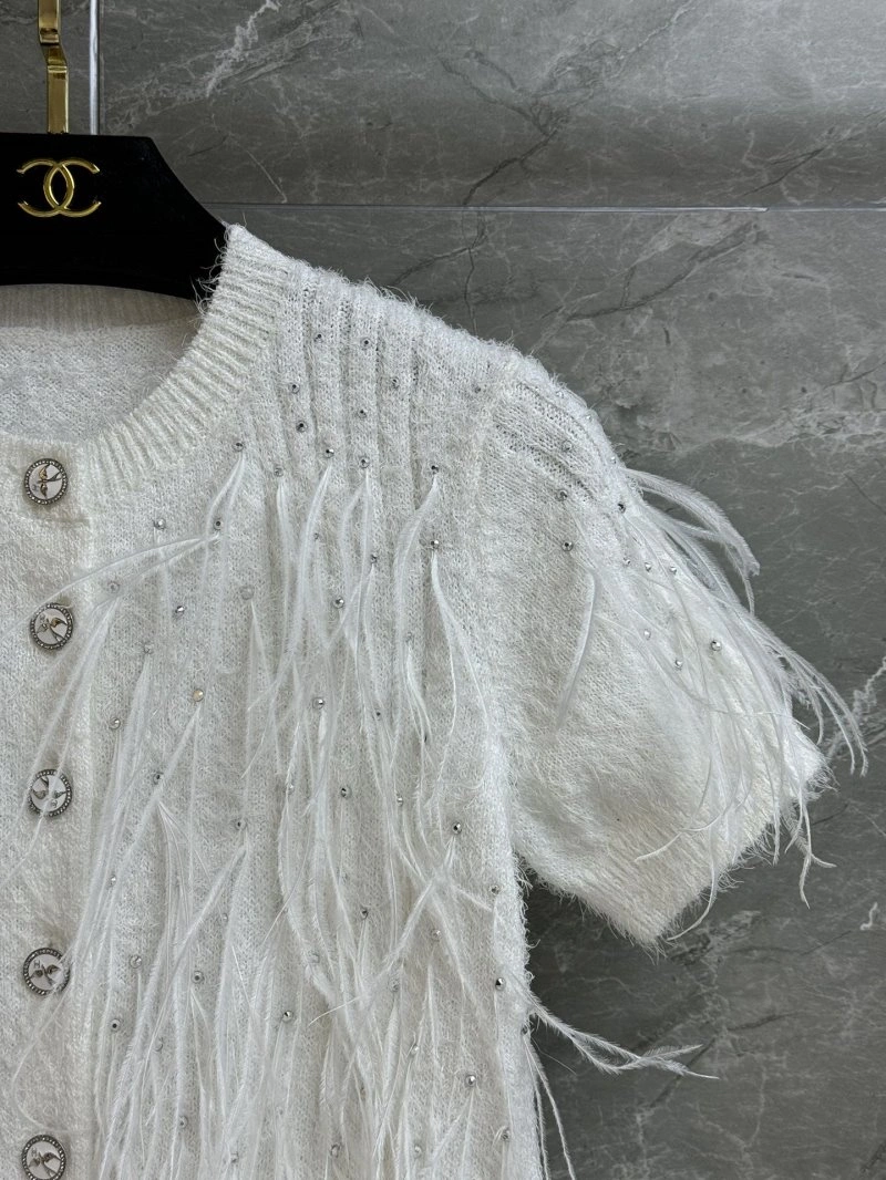 Attractive Chanel T-Shirts 107837