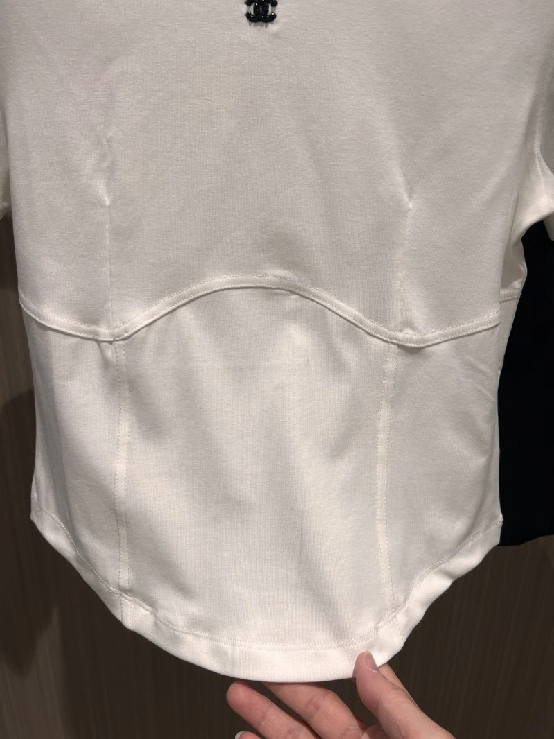 Minimalist Chanel T-Shirts 107828