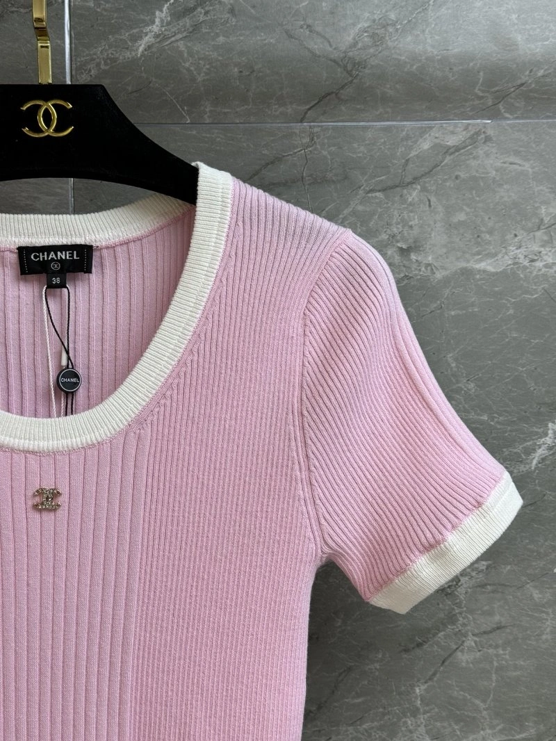 Vibrant Chanel T-Shirts 107812