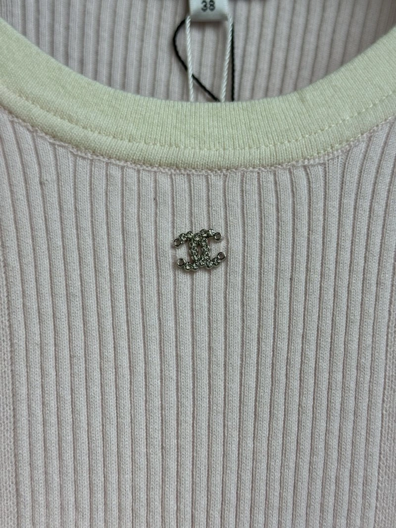 WeatherProof Chanel T-Shirts 107816