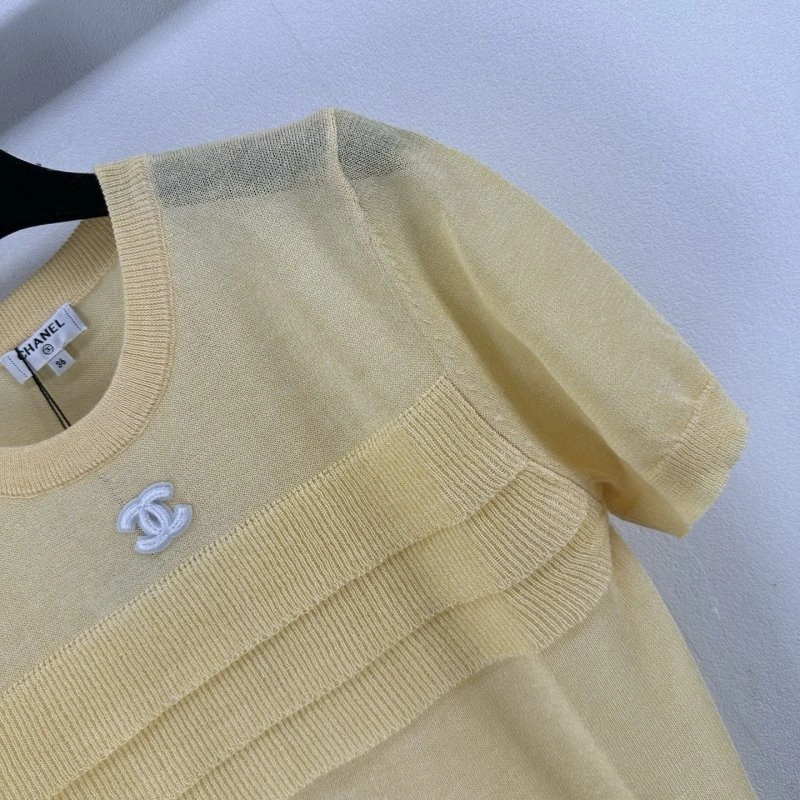 Chanel T-Shirts Sophisticated 107818