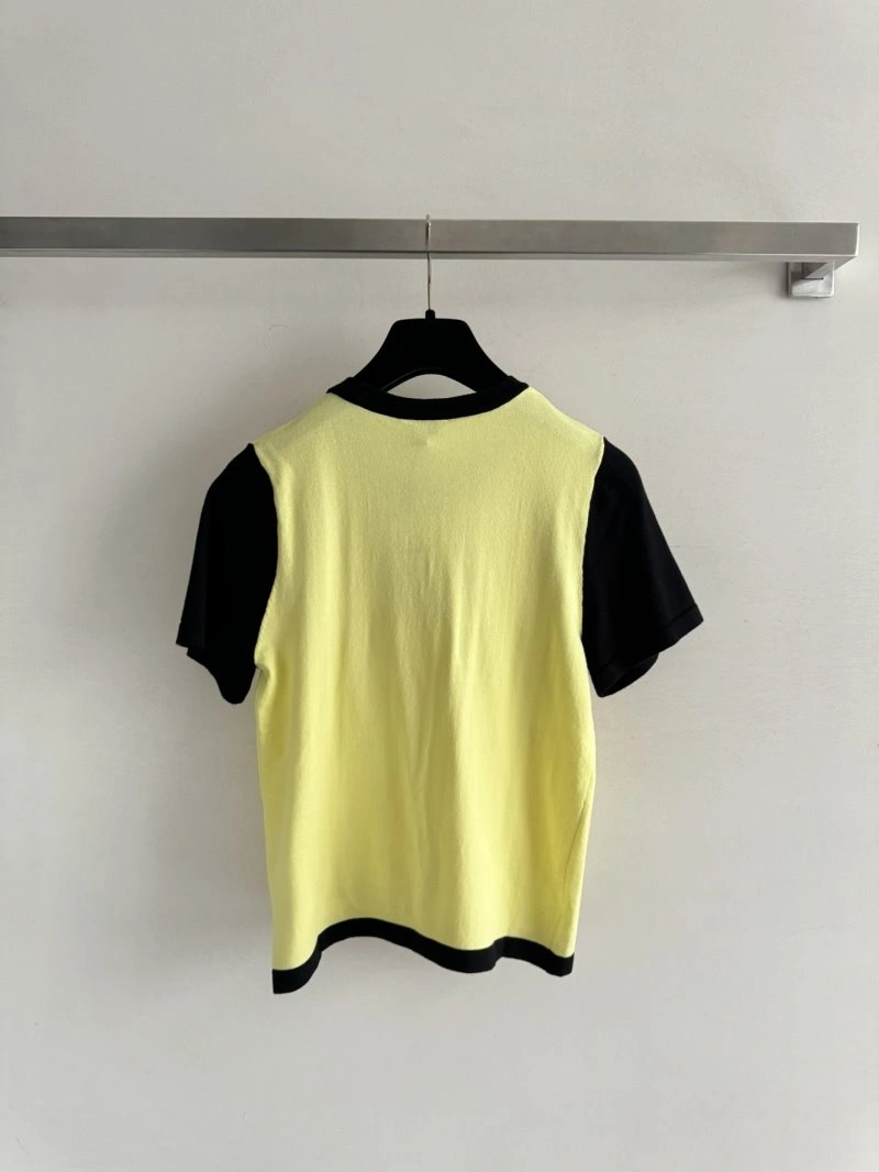 Vibrant Chanel T-Shirts 107804