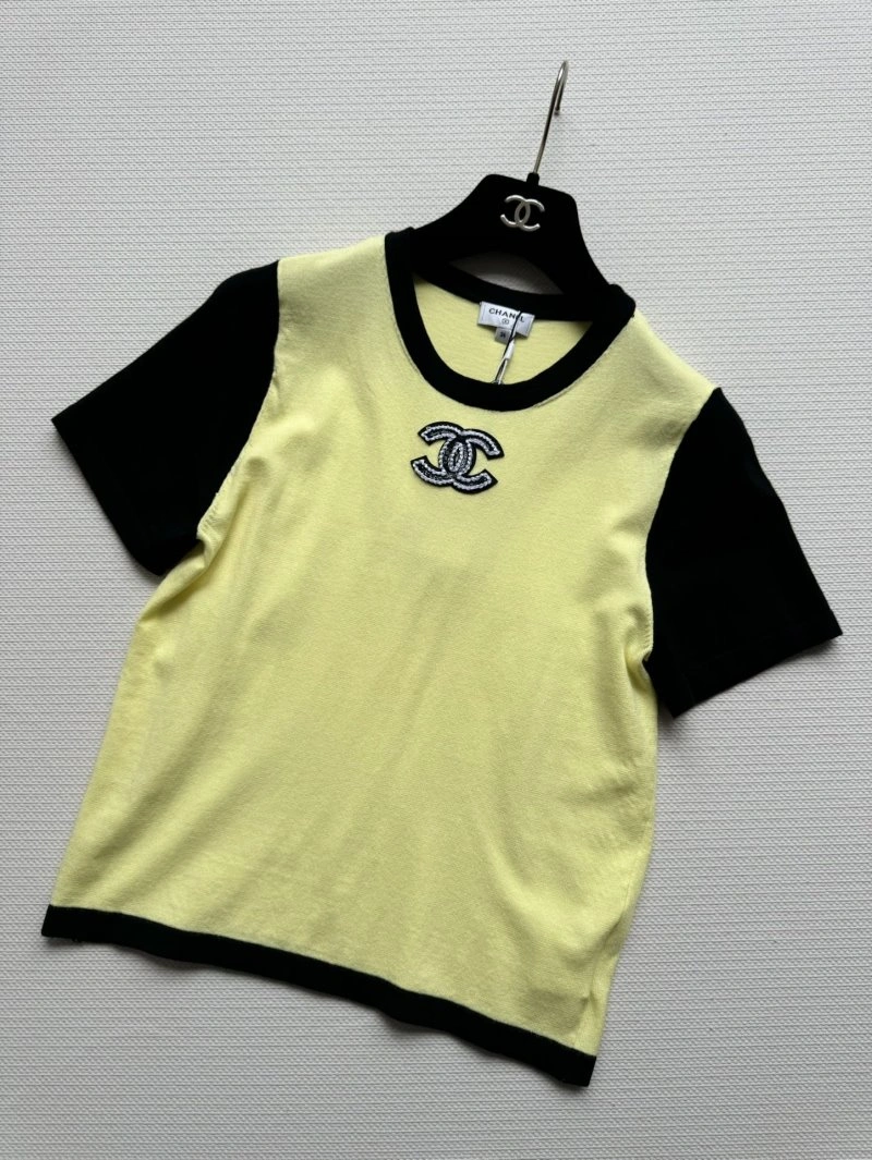 Vibrant Chanel T-Shirts 107804