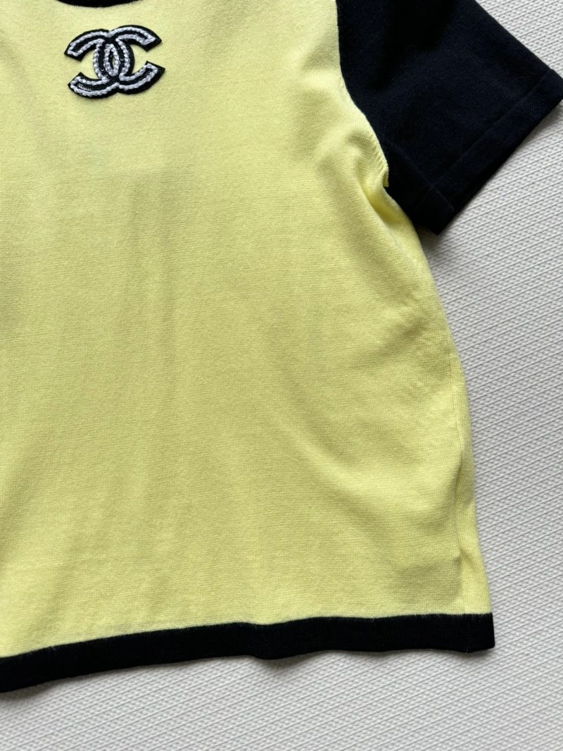 Vibrant Chanel T-Shirts 107804