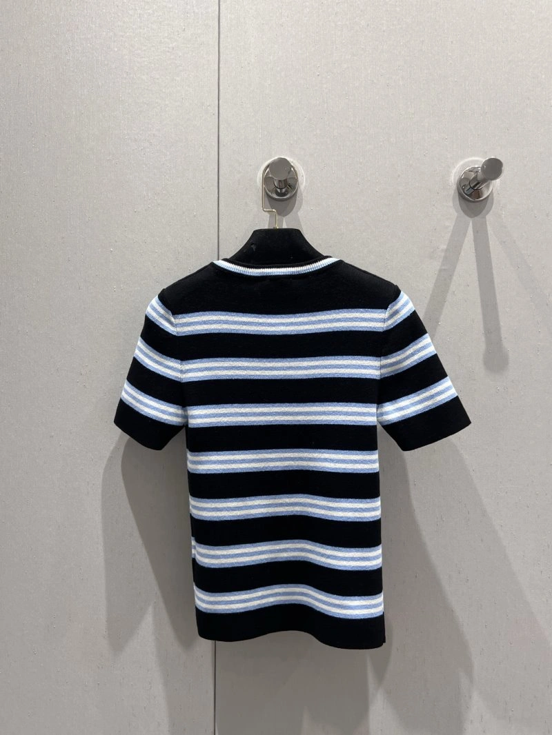 Chanel T-Shirts Sustainable 107820