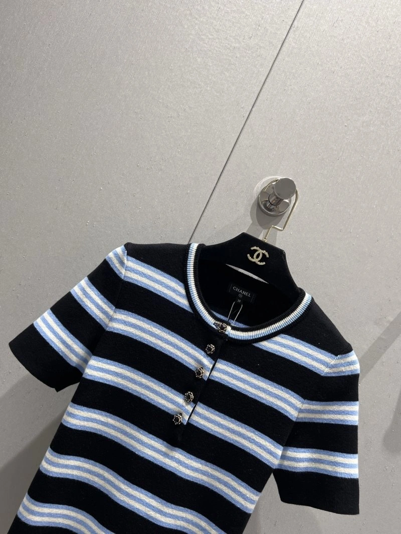 Chanel T-Shirts Sustainable 107820