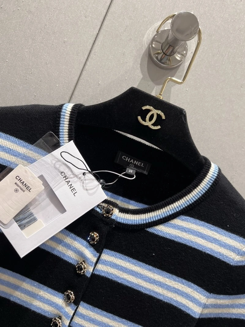 Chanel T-Shirts Sustainable 107820