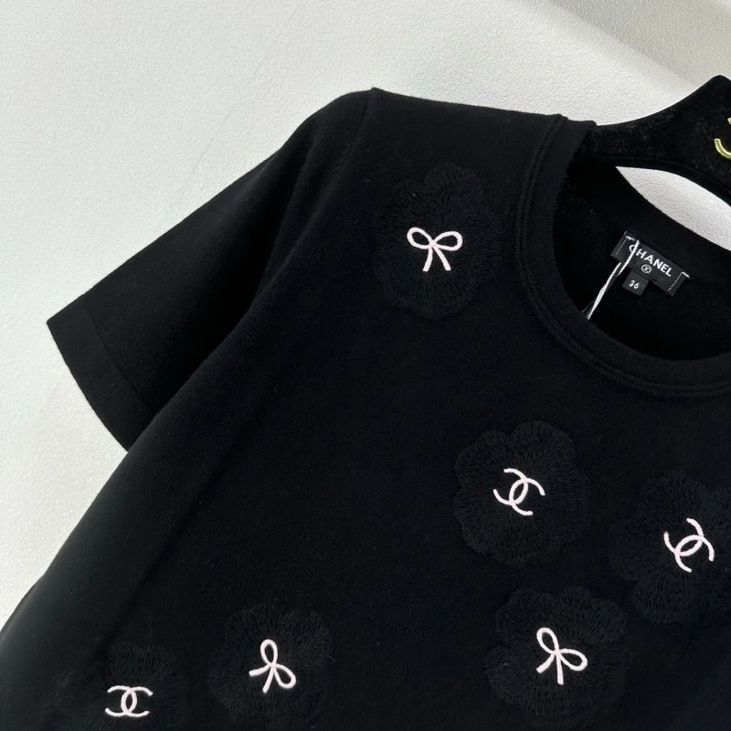 EyeCatching Chanel T-Shirts 107811