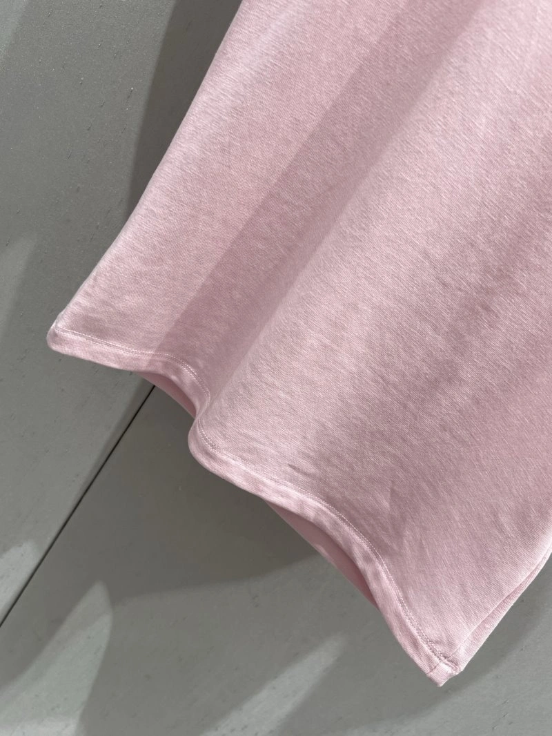 Versatile Chanel T-Shirts 107795