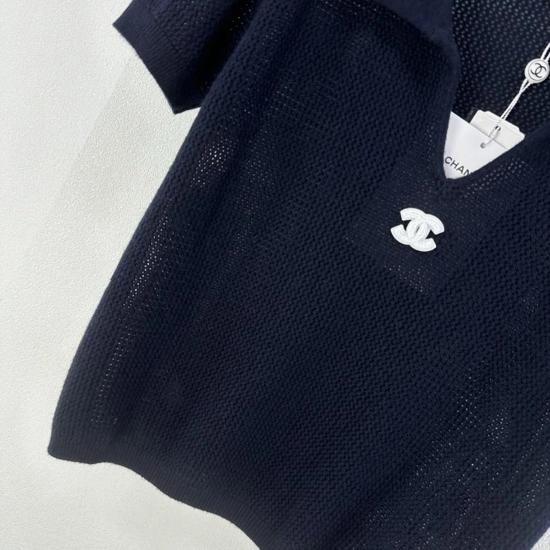 Seasonal Chanel T-Shirts 107789