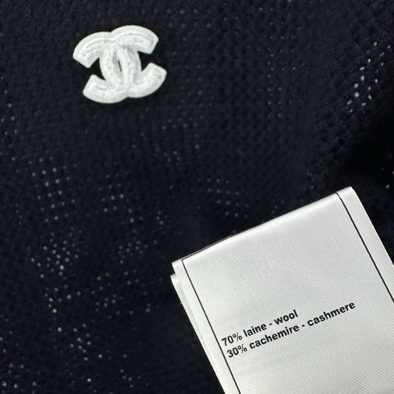 Seasonal Chanel T-Shirts 107789