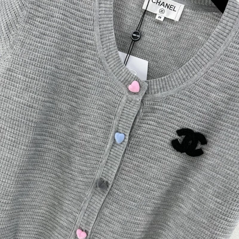 Trendsetting Chanel T-Shirts 107758