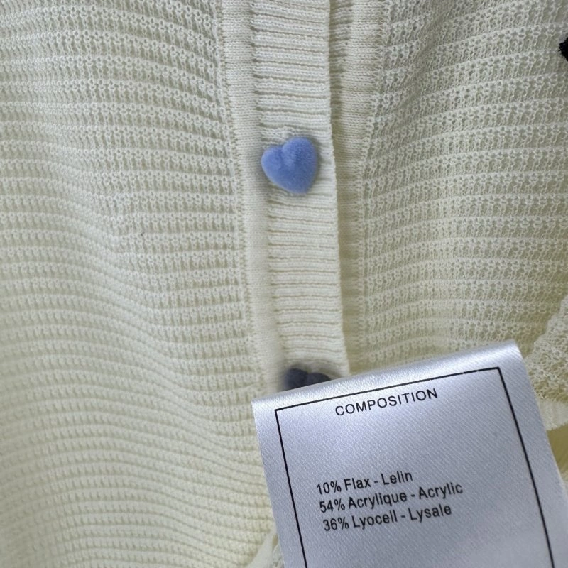 Chanel T-Shirts Breathable 107759