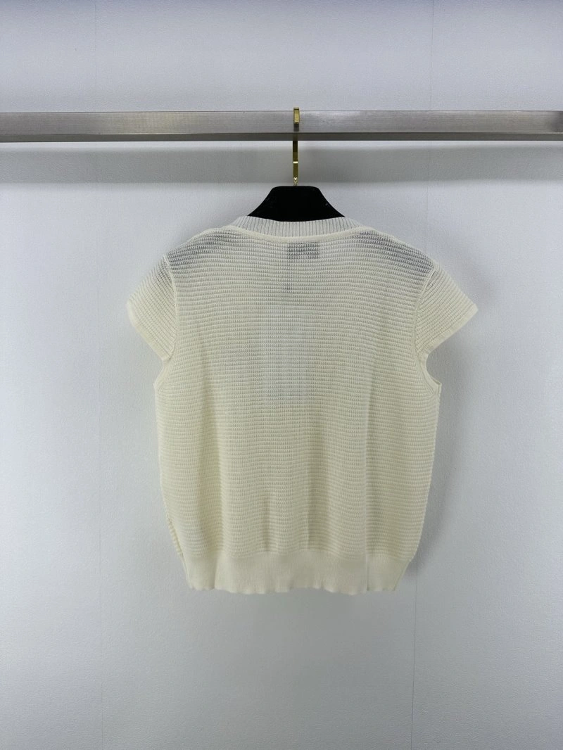 Chanel T-Shirts Breathable 107759