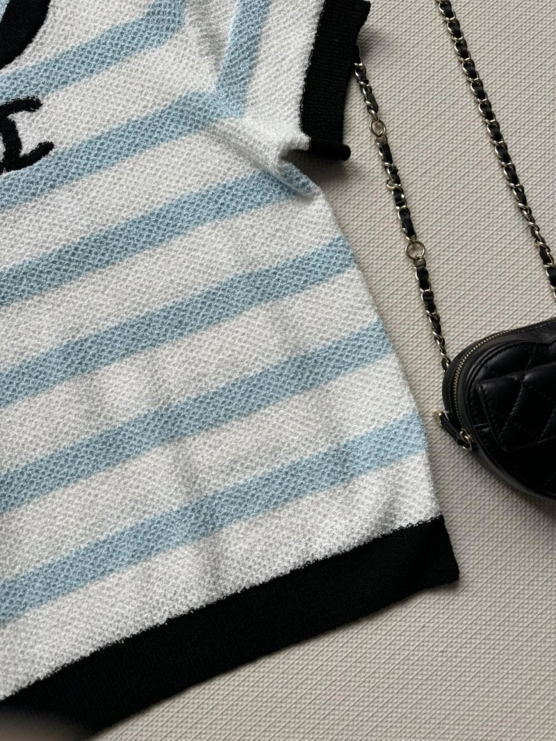 Casual Chanel T-Shirts 107754