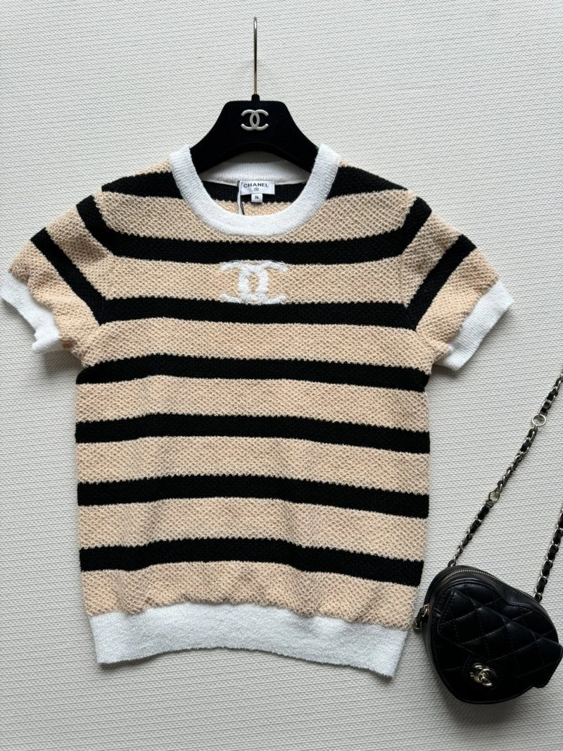 Chanel T-Shirts Elegant 107752