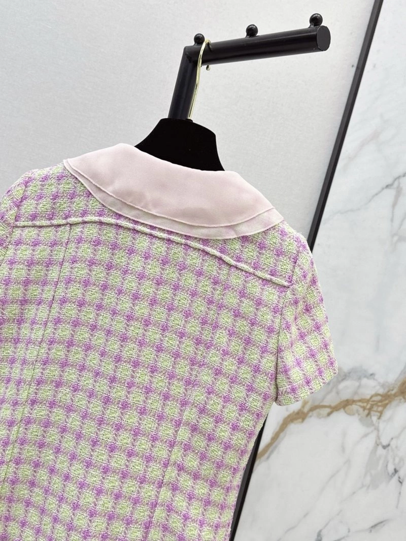 Tailored Chanel T-Shirts 107753