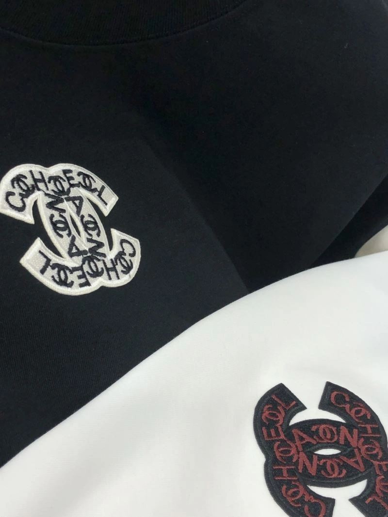 Timeless Chanel T-Shirts 111338