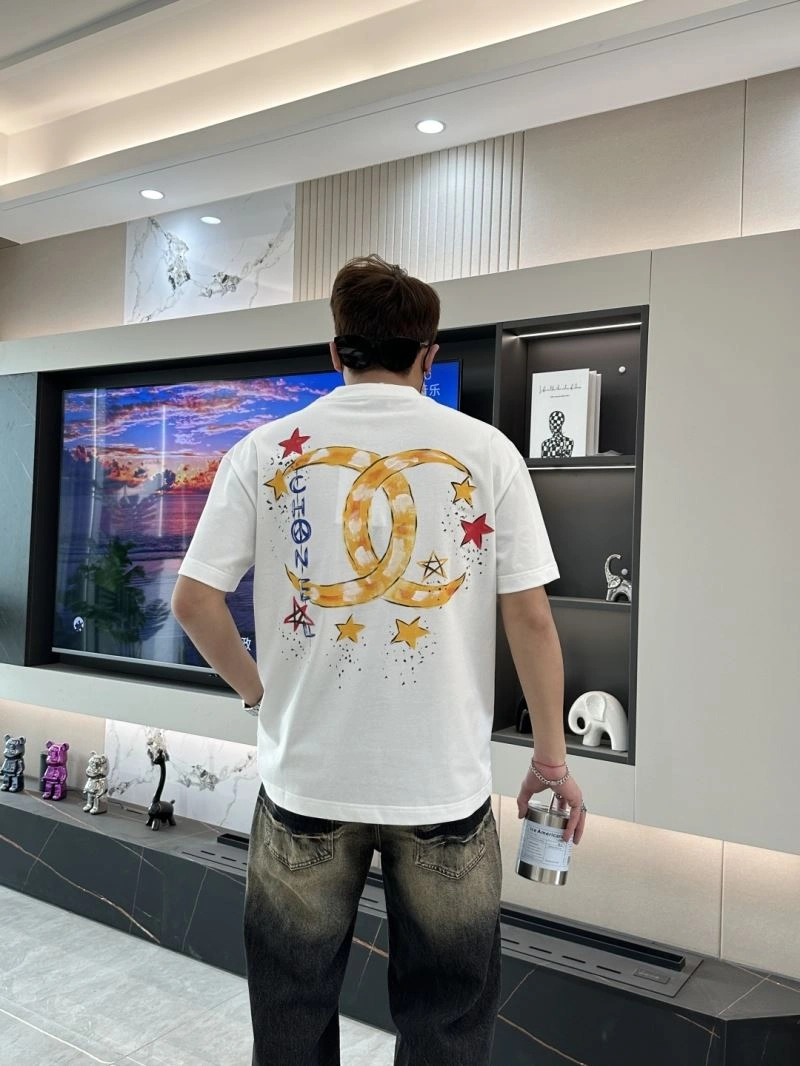 Chanel T-Shirts Sophisticated 111341